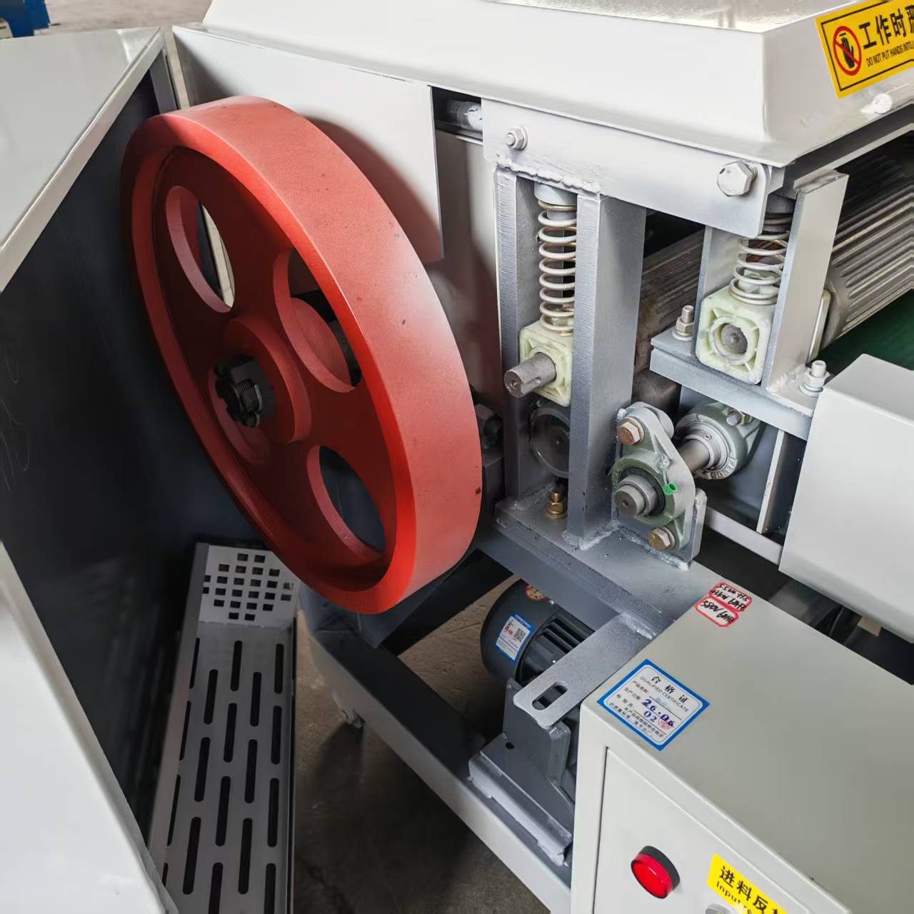 machine detail