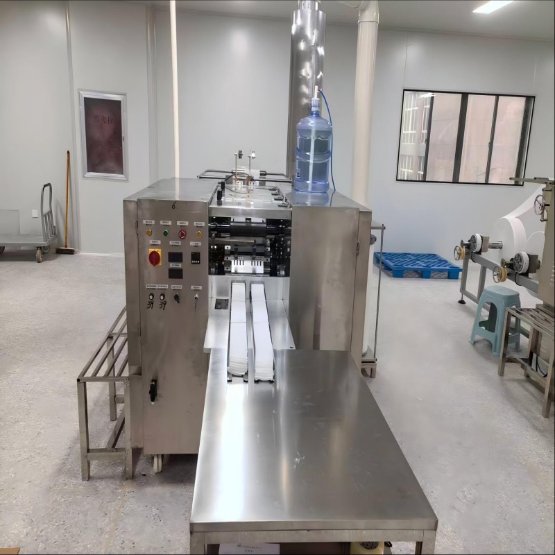Gauze folding machine (3)