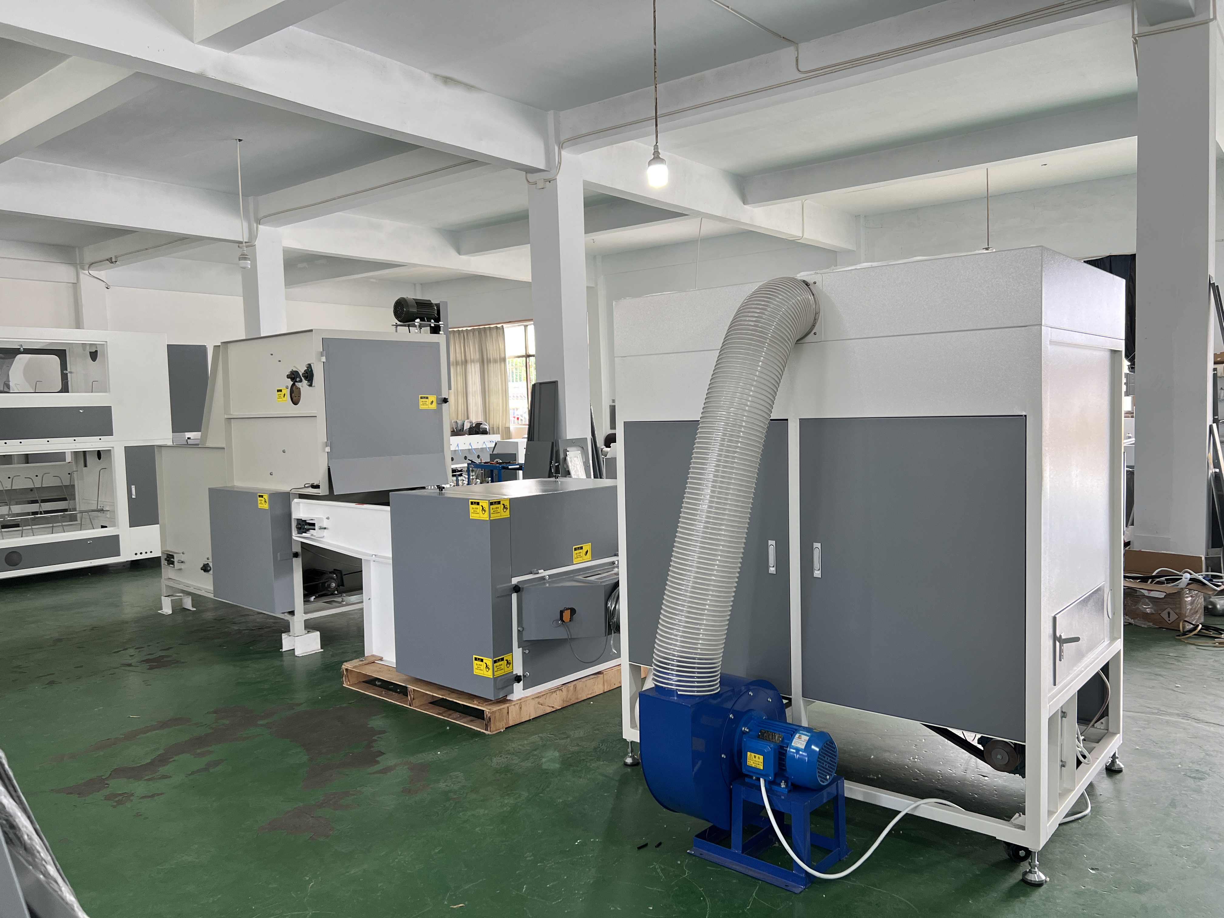 toy filling production line