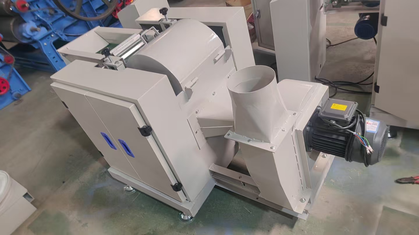 wool opening machine